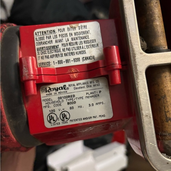 Royal Dirt Devil 103 Hand Held Vacuum Cleaner - Red Vintage Corded Tested Works - Picture 11 of 13